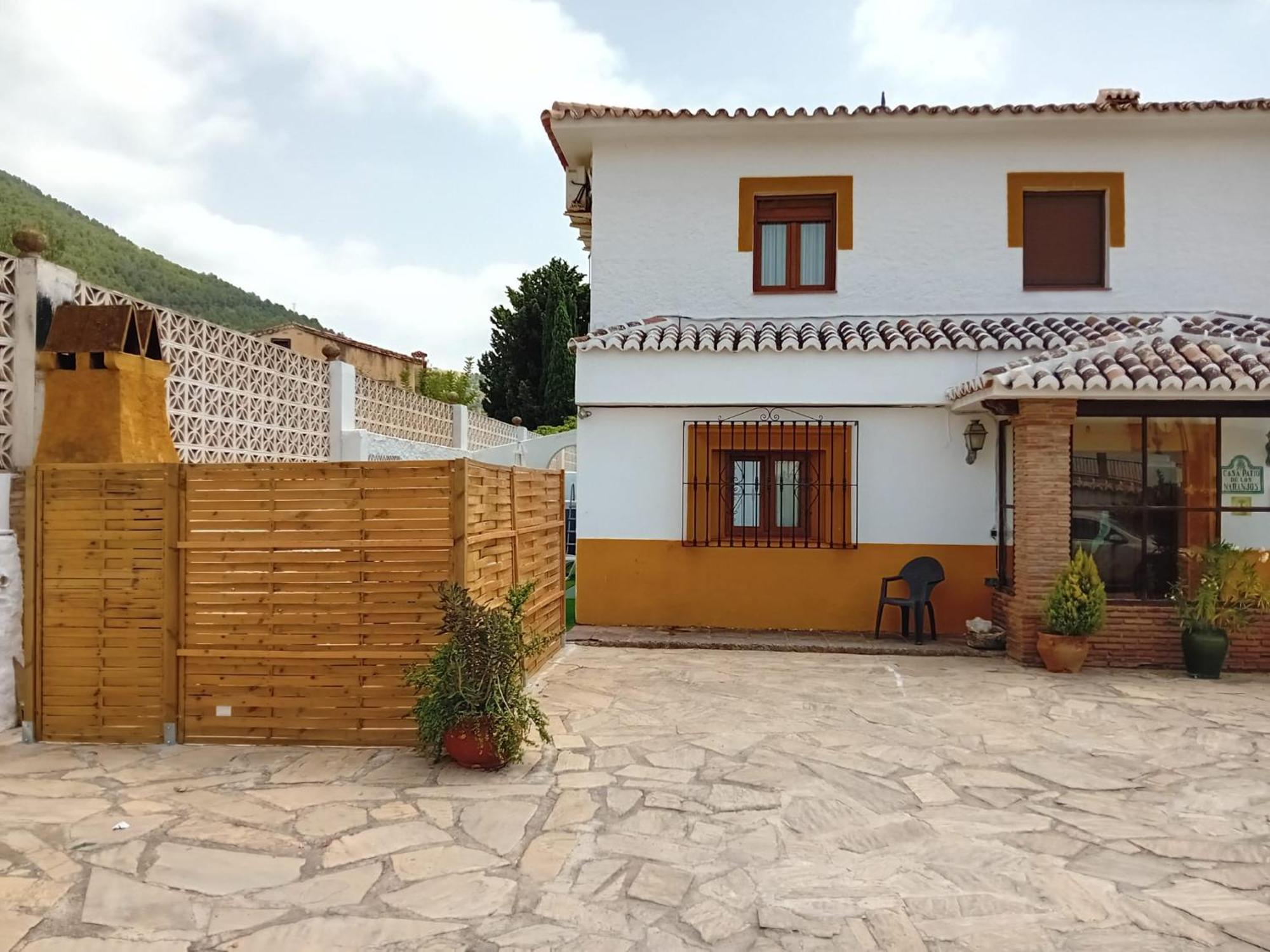 Casa Patio De Los Naranjos Piscina Privada Alcaucin Exterior photo