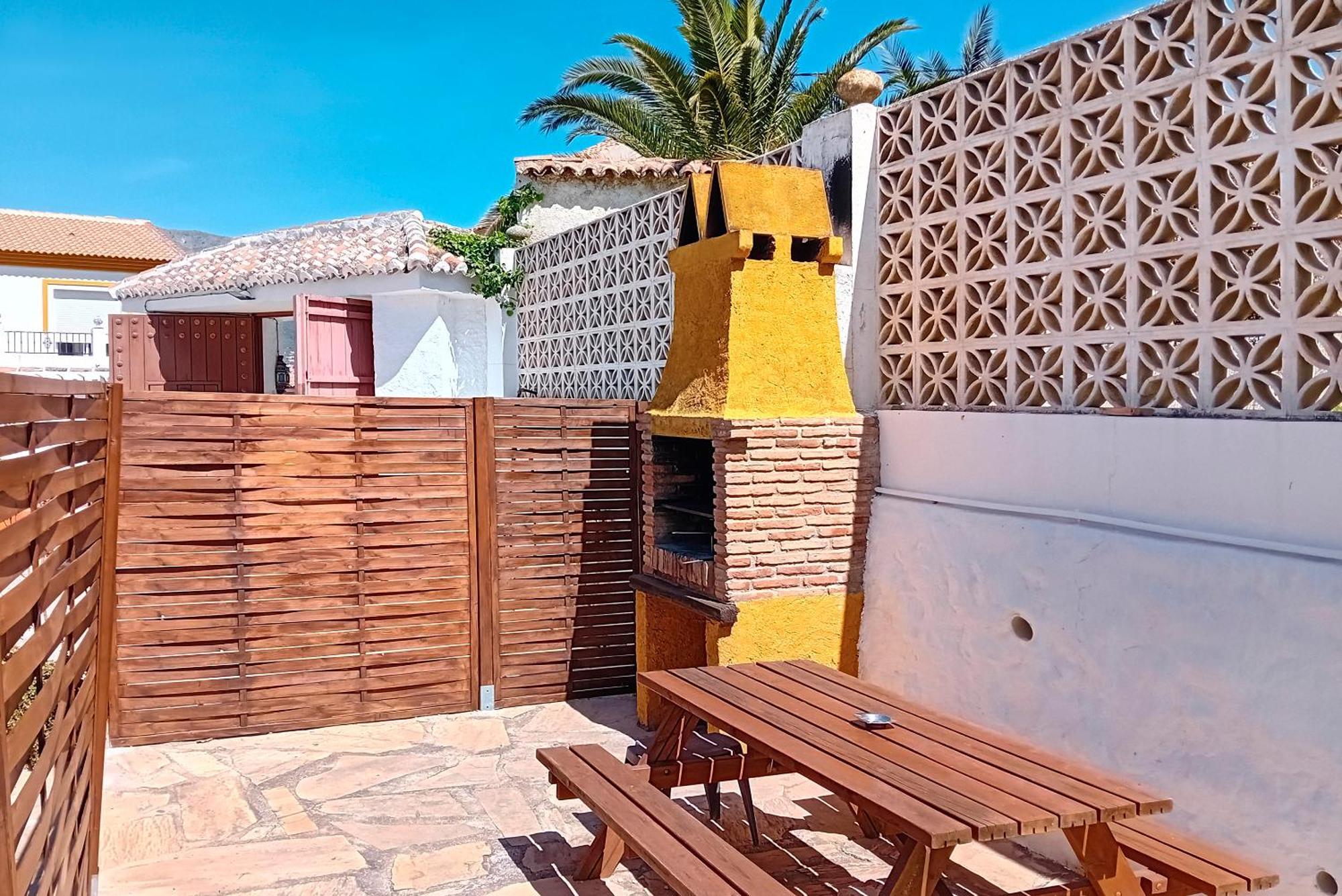 Casa Patio De Los Naranjos Piscina Privada Alcaucin Exterior photo